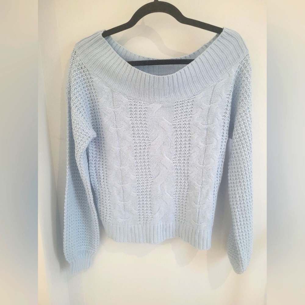 Light Blue Cable Knit Sweater-Medium